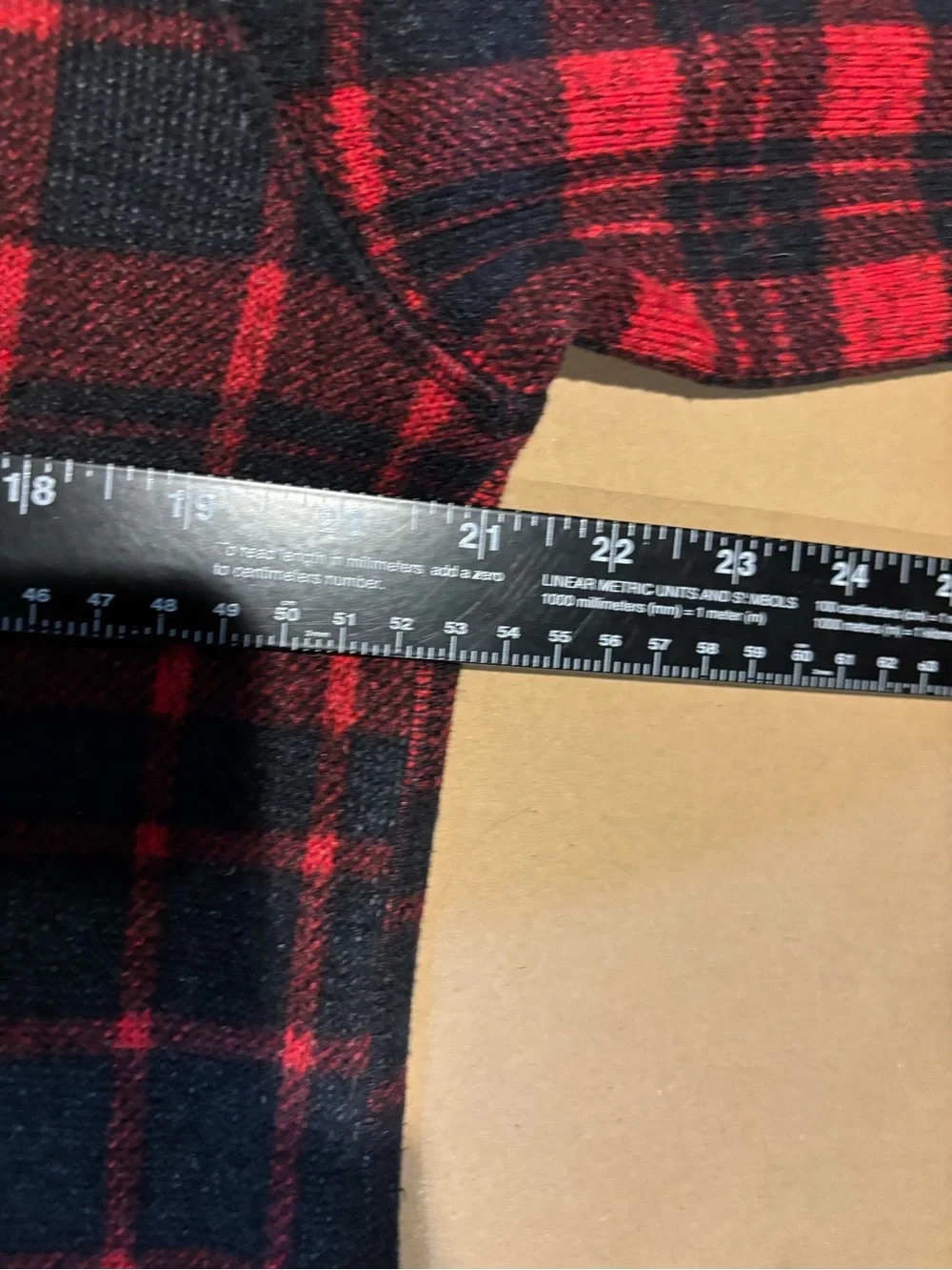The North Face men’s Red & Black Plaid Half-Zip Fleece Jacket like new